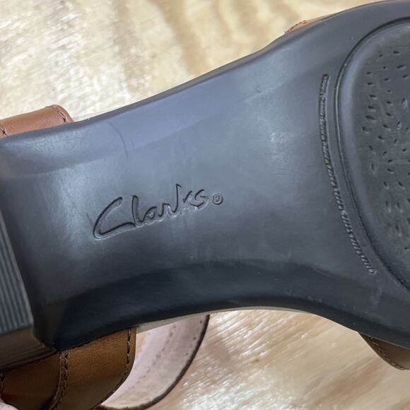 Clarks Valarie Rally Sandals Womens Sz 9.5M Brown Mahogany Block Heels Prairie - Picture 12 of 13